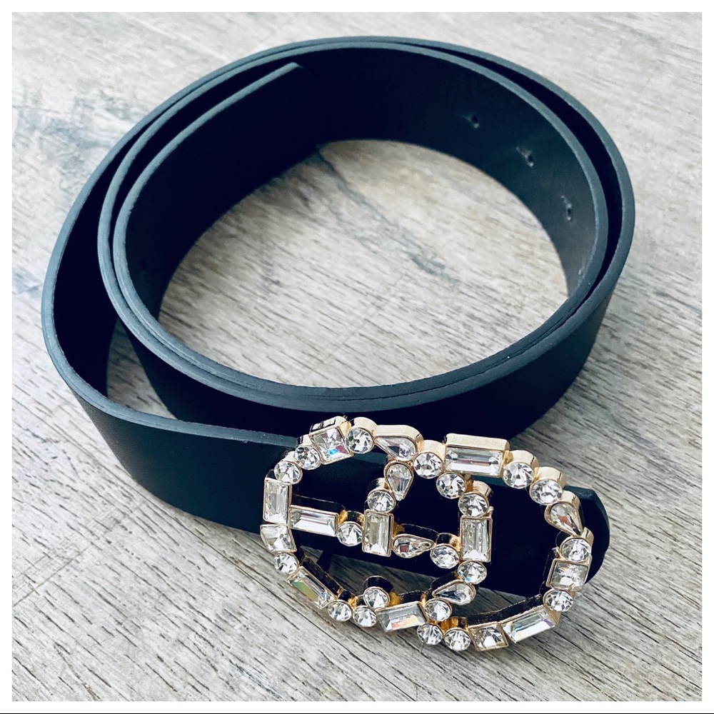✨LAST ONE✨GORGEOUS DIAMOND BUCKLE VEGAN BELT - Picture 2 of 5